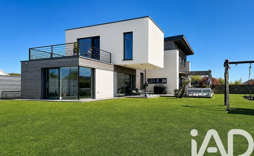 House in Lelling, Grand Est, France 1