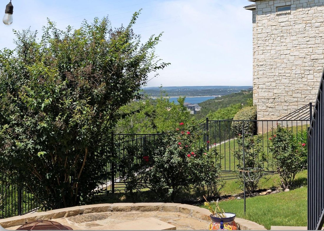 House in The Hills, Texas, United States 4 - 17347389