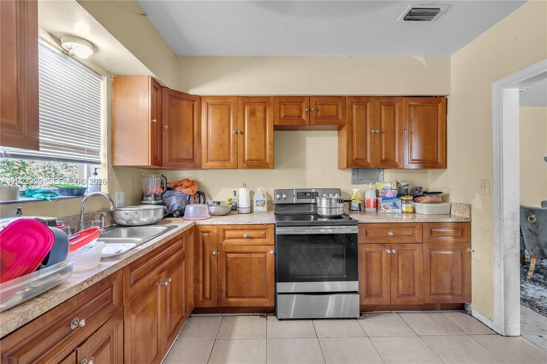Apartment in Miami, Florida, United States 5 - 17979437