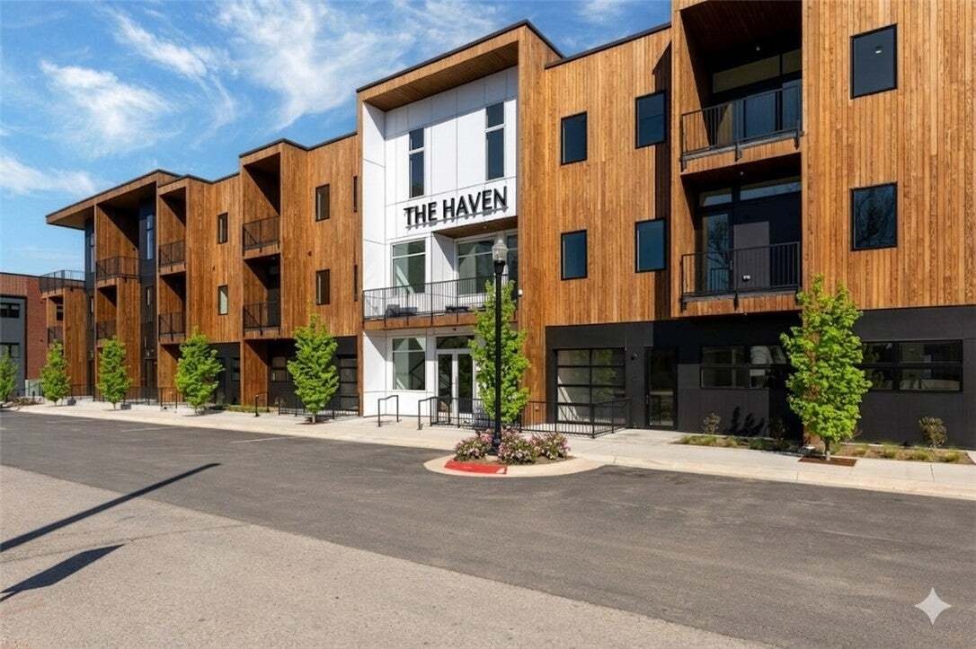 Condo in Cave Springs, Arkansas, United States 1 - 17980389
