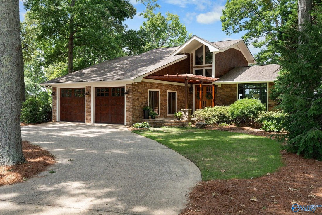 House in Centre, Alabama, United States 2 - 17978480