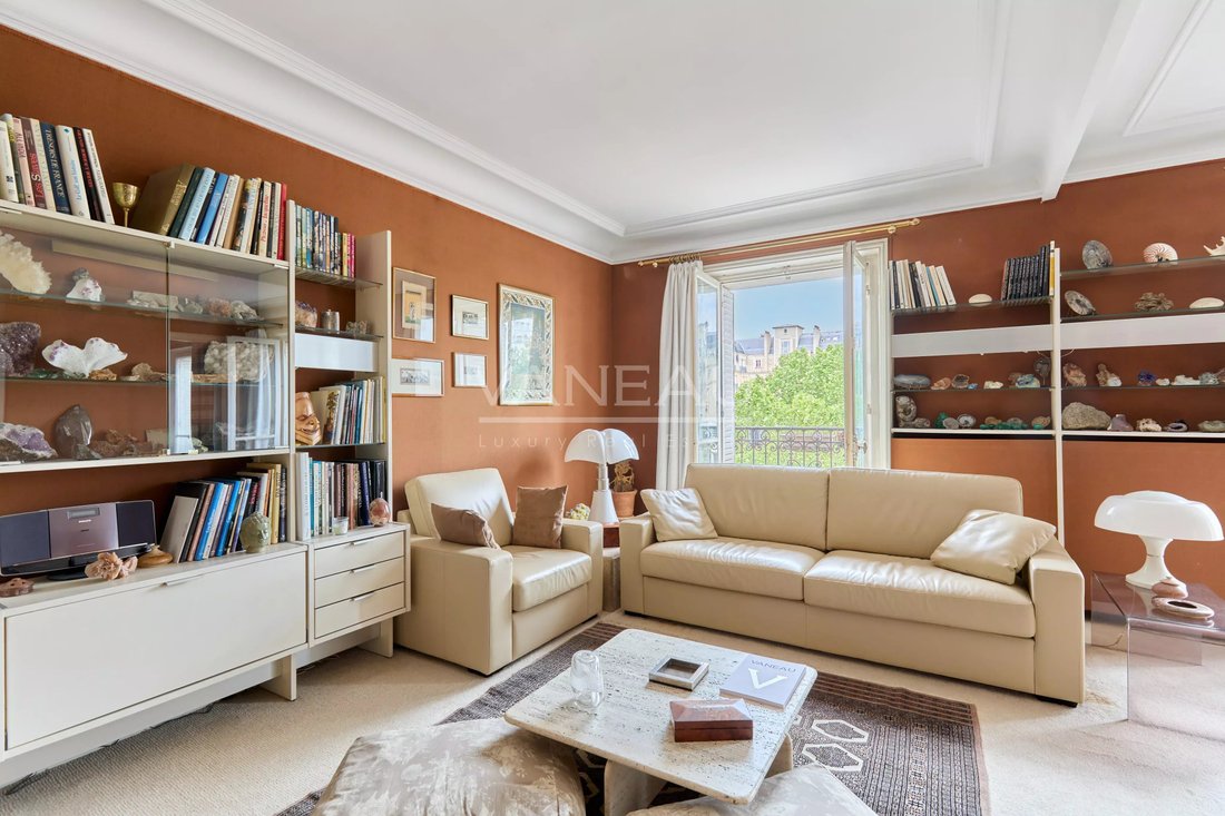 Apartment in Cambronne-Garibaldi, Paris 15e Arrondissement, Paris 5 - 17976324
