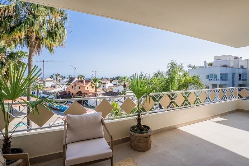 Apartment in Elviria-Cabopino, Marbella, Spain 3 - 17980305