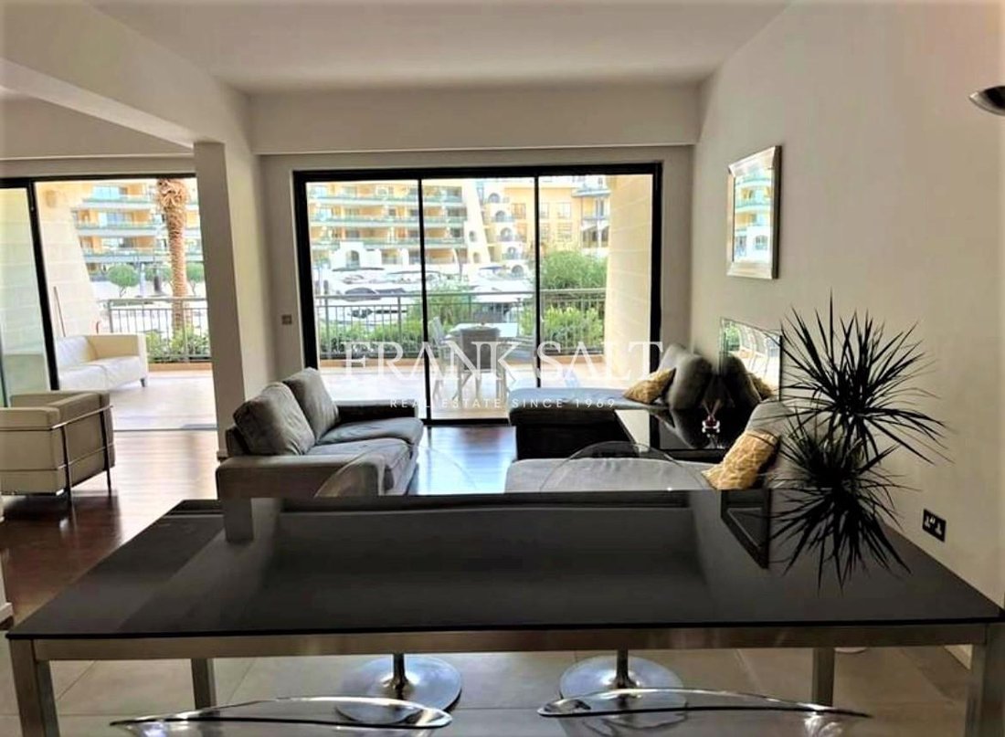 Apartment in Saint Julian's, Malta 3 - 15672332