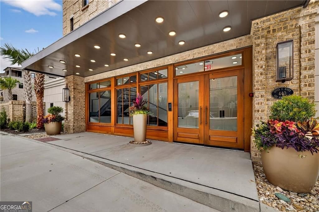 Condo in Savannah, Georgia, United States 5 - 17980001