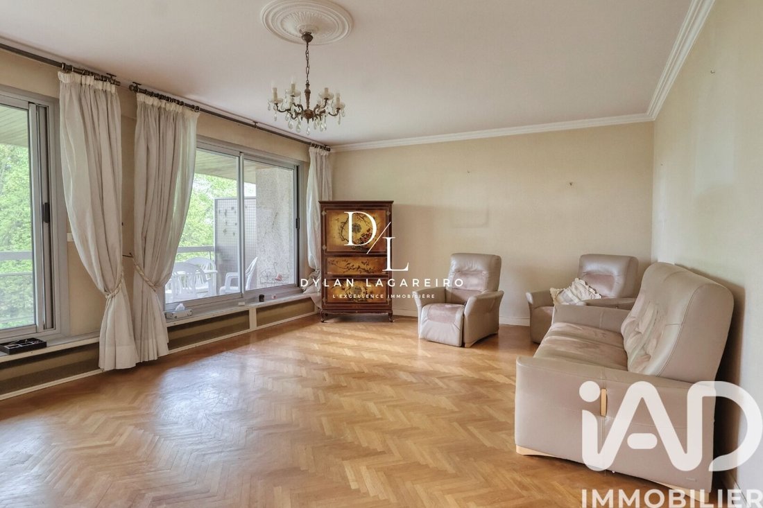 Apartment in Gare, Saint-Gratien, France 2 - 17980836