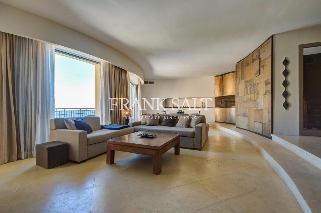 Apartment in Saint Julian's, Malta 2 - 17966673
