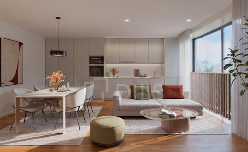 Apartment in Cedofeita, Santo Ildefonso, Se, Miragaia, Sao Nicolau e Vitoria, Porto District, Portugal 1