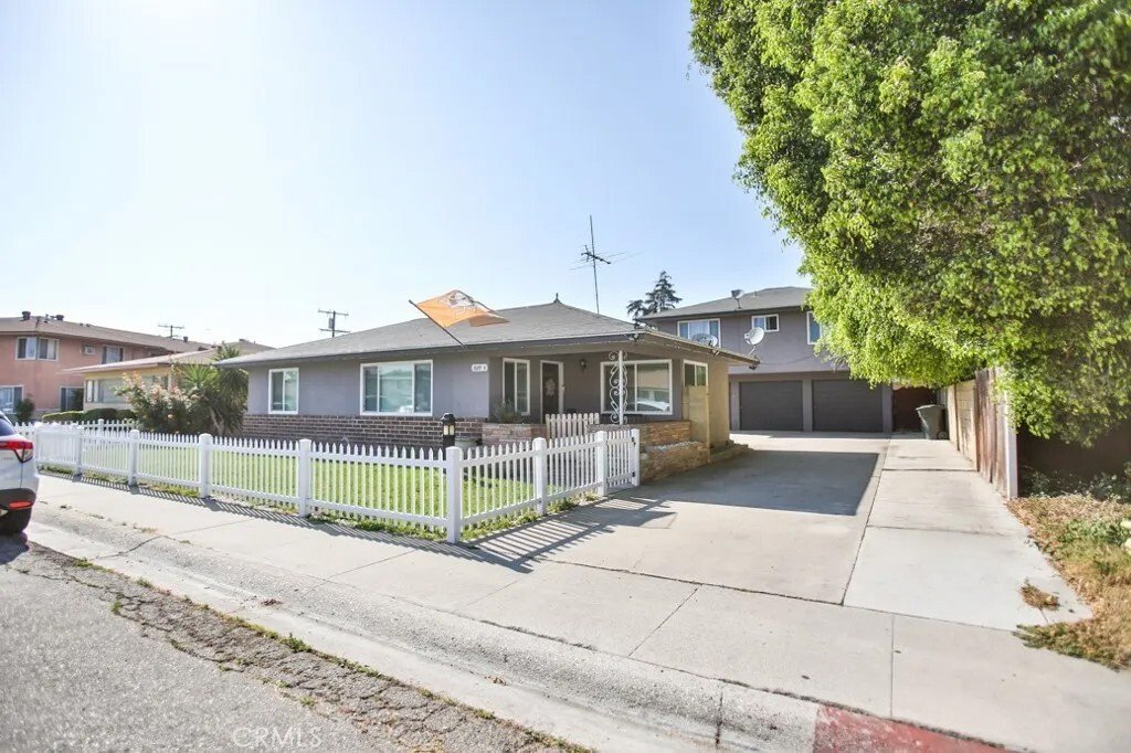 Condo in Orange, California, United States 1 - 17607066