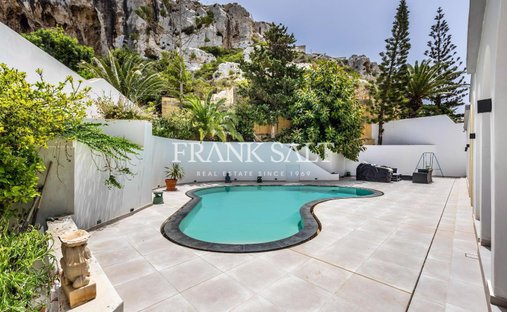 Bungalow in Mellieħa, Malta 1