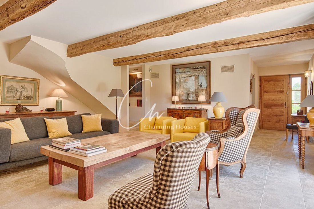 Villa in Eygalières, Provence-Alpes-Côte d'Azur, France 4 - 17976314
