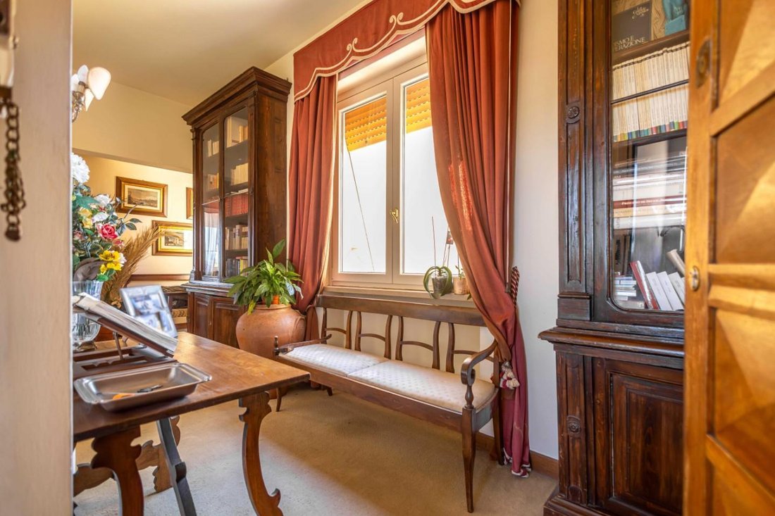 Penthouse in San Martino, Pisa, Italy 3 - 17978576