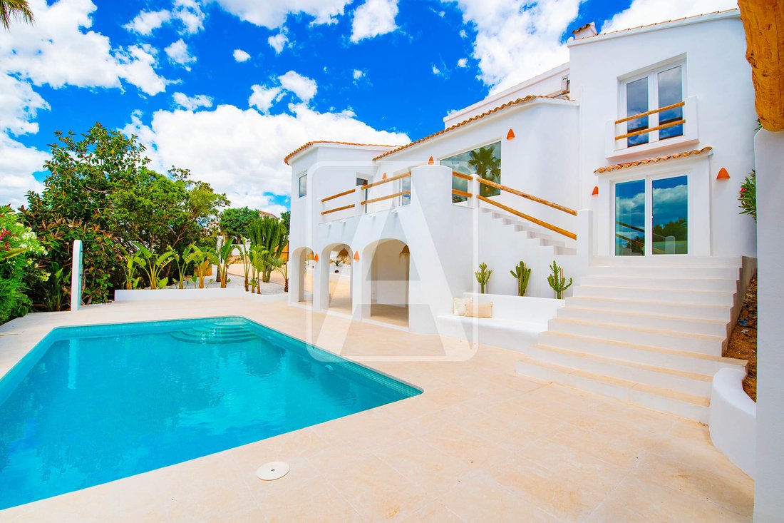 Villa in Benissa, Valencian Community, Spain 1 - 17969946