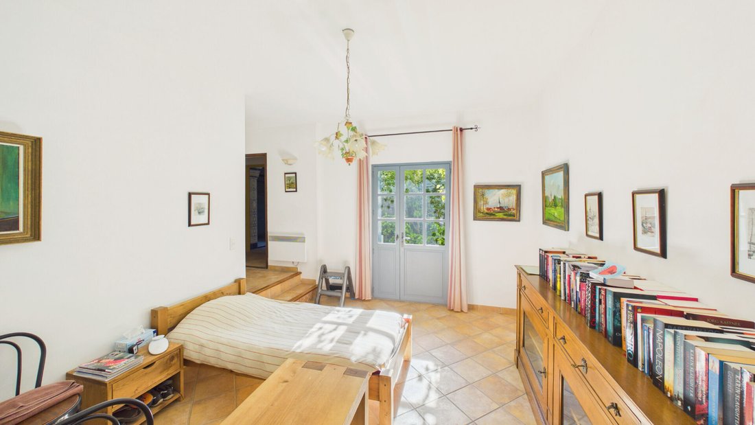 Villa in Aramon, Occitania, France 5 - 17959708