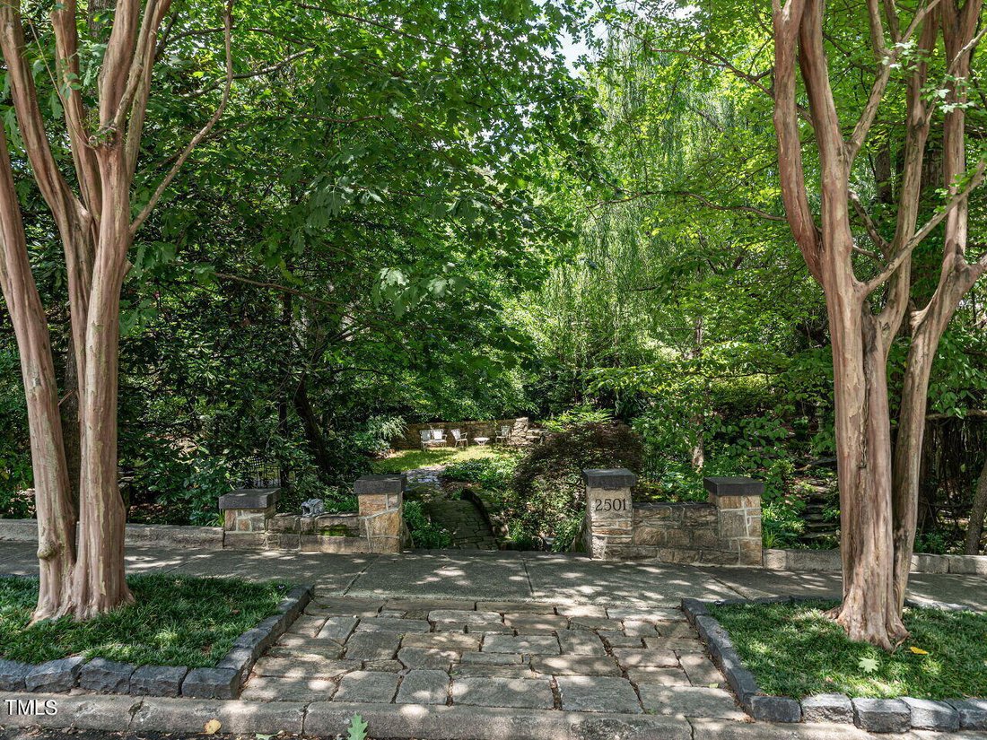 House in Raleigh, North Carolina, United States 4 - 17979592
