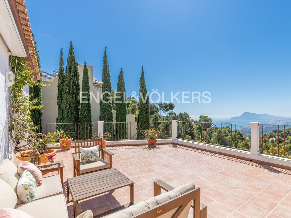 Villa in Altea, Valencian Community, Spain 1 - 12688812