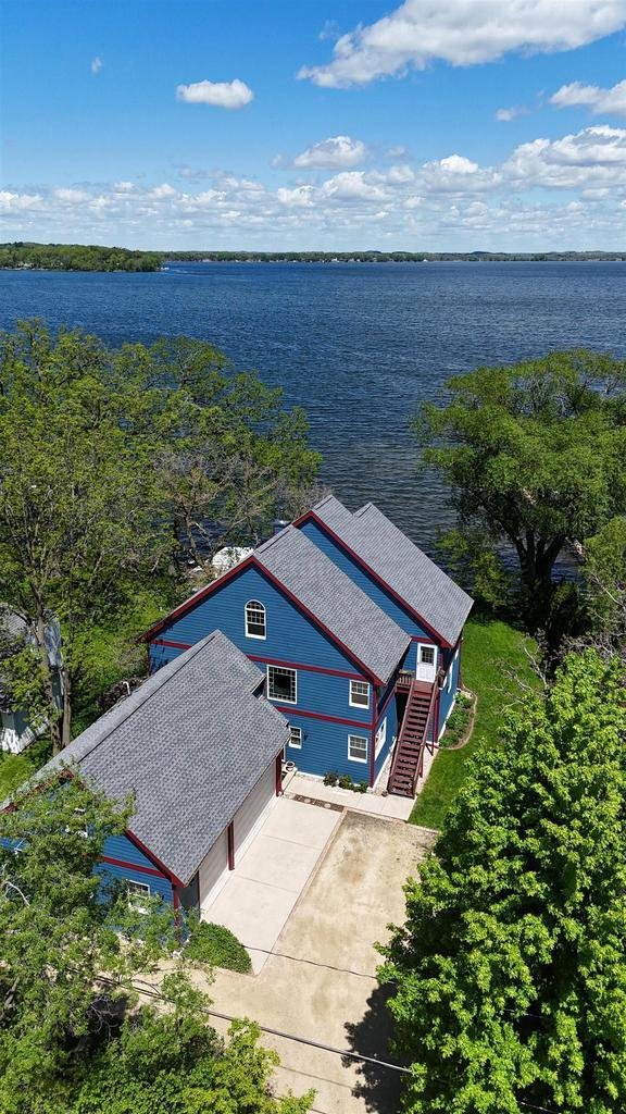 House in Stoughton, Wisconsin, United States 1 - 17974856