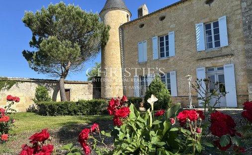 Castello a Bordeaux, Nuova Aquitania, Francia 1
