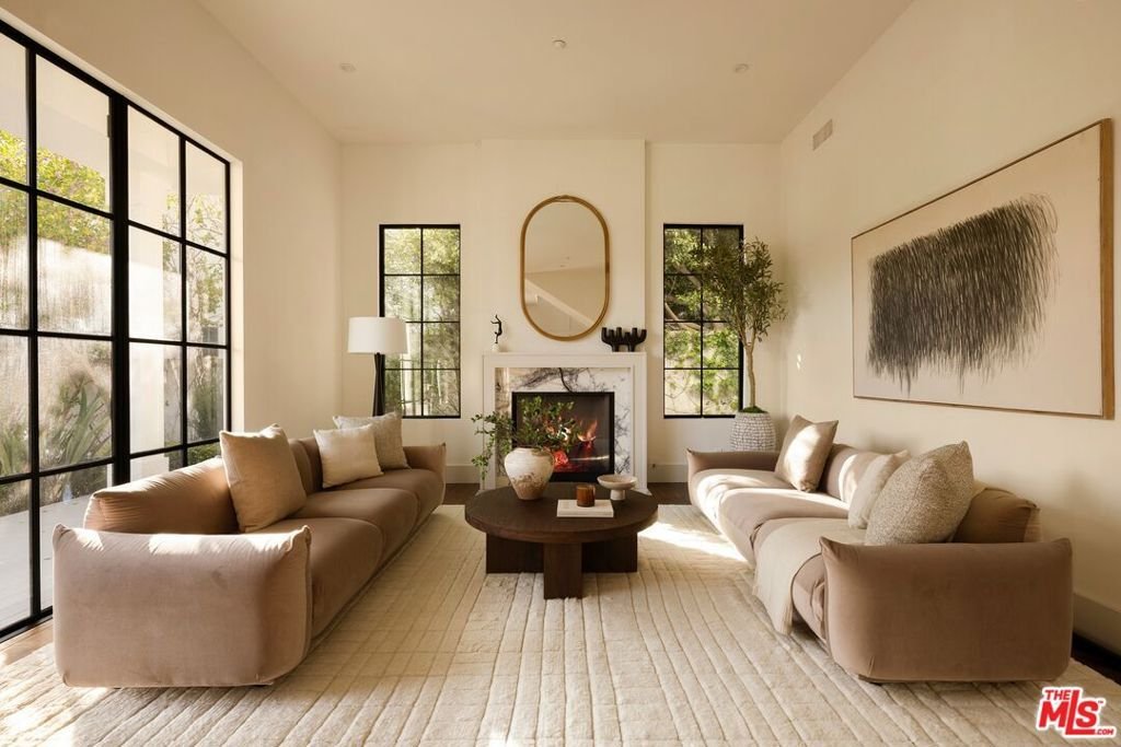 House in Los Angeles, California, United States 4 - 17978930