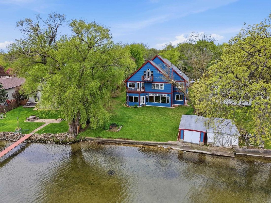 House in Stoughton, Wisconsin, United States 3 - 17974856