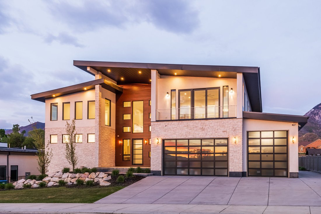 House in Sandy, Utah, United States 1 - 17295628