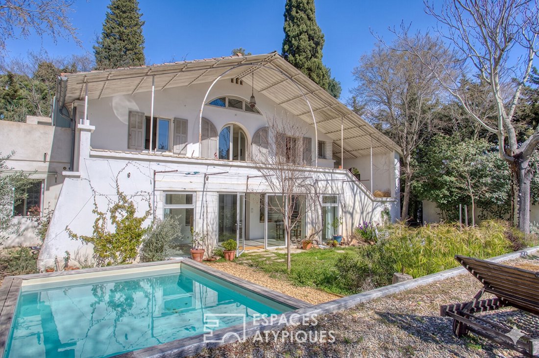 Villa in Bellecroix-Pont d'Avignon, Villeneuve-lès-Avignon, France 1 - 17977314
