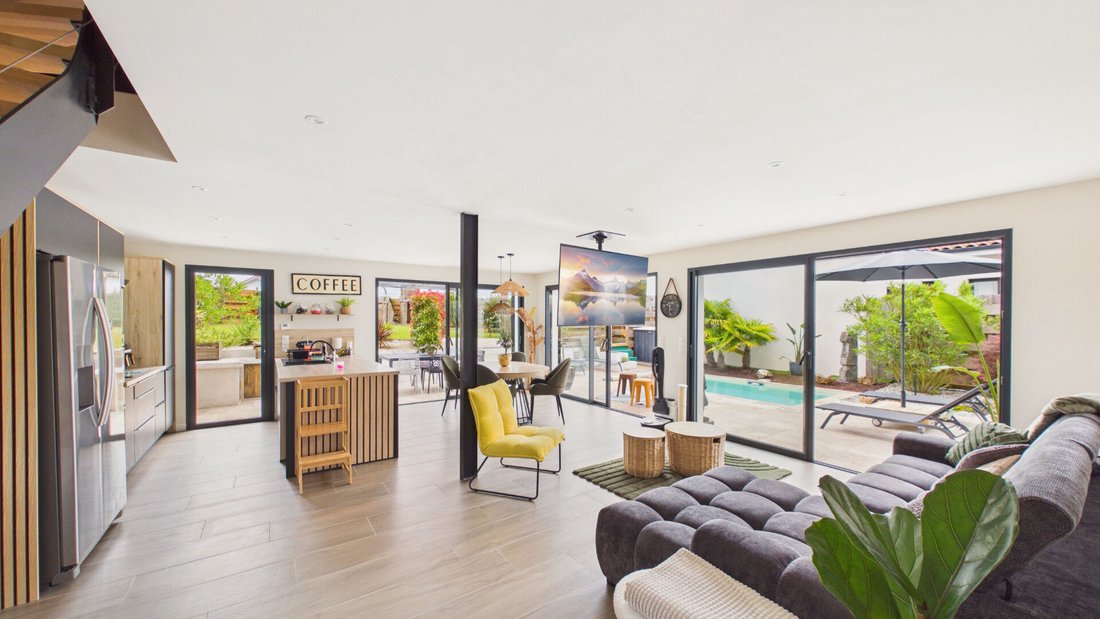 Villa in Est, Saint-Vincent-de-Tyrosse, France 3 - 17977380