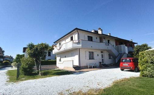Country House in Center, Fucecchio, Tuscany 1