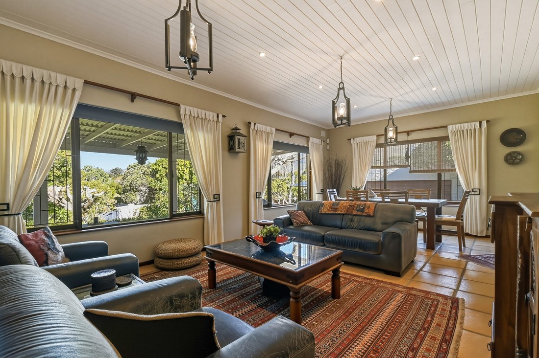 Country House in Huis-In-Bos, Cape Town, Western Cape 4 - 17977481