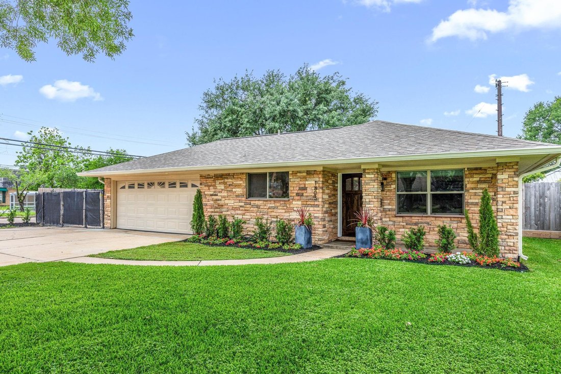 House in Houston, Texas, United States 3 - 17975744
