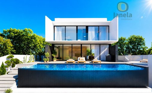 House in Montenegro, Algarve, Portugal 1