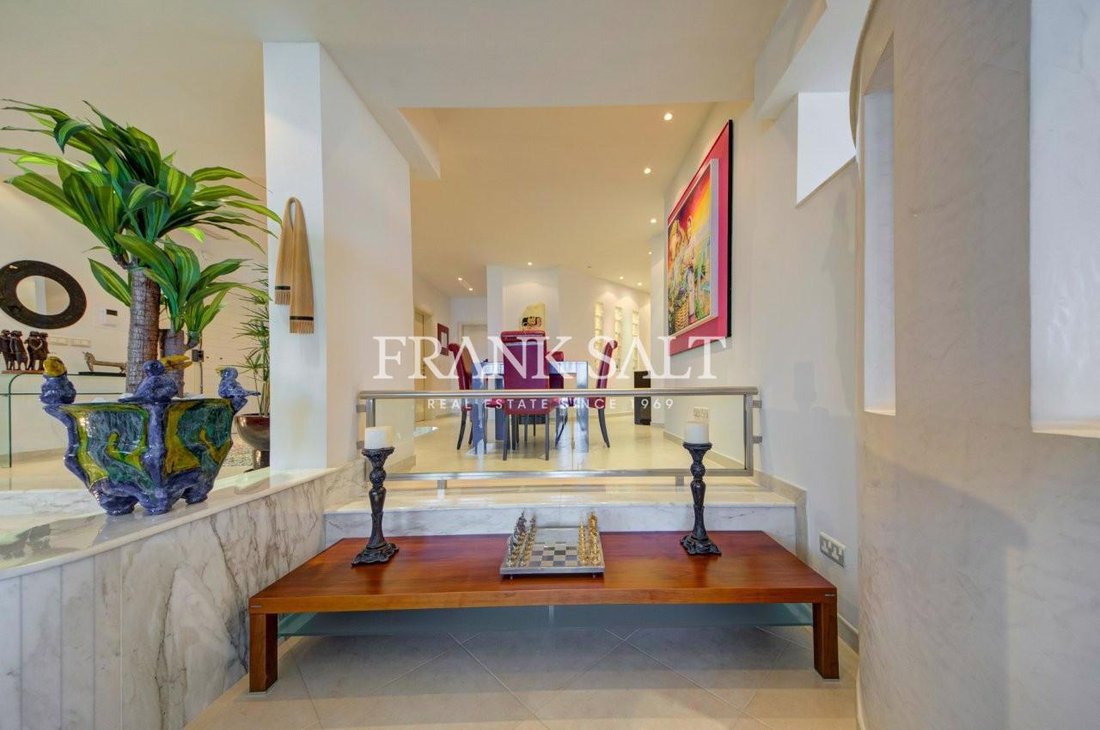 Apartment in Saint Julian's, Malta 3 - 16096907