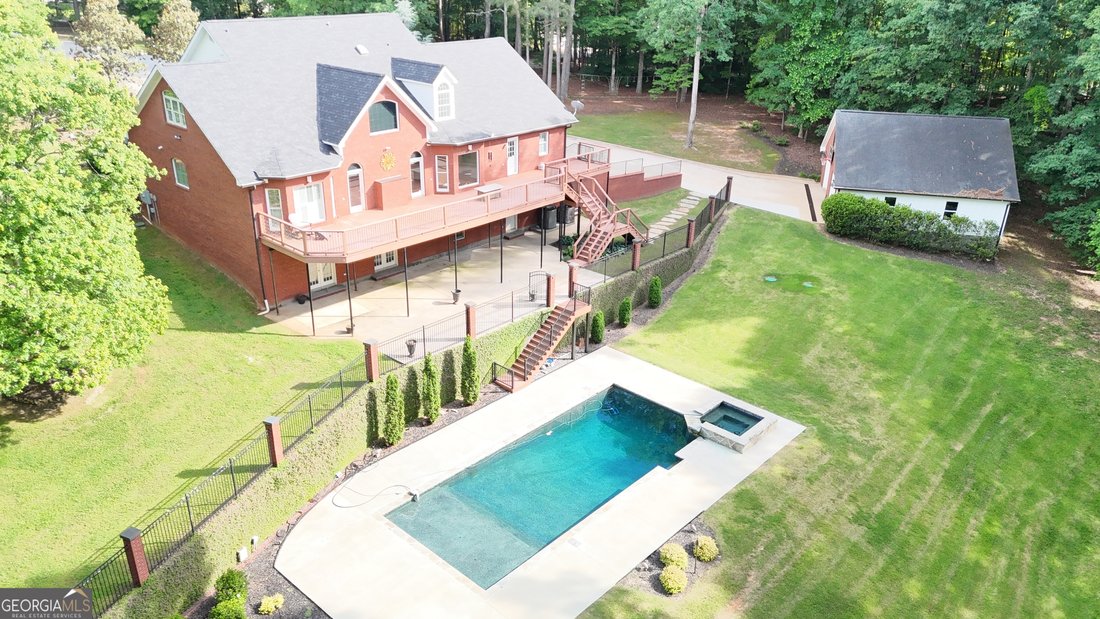 House in Elberton, Georgia, United States 3 - 17975659