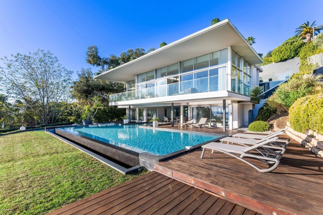 Villa in La Maure-Super Cannes, Vallauris, France 3 - 16832962