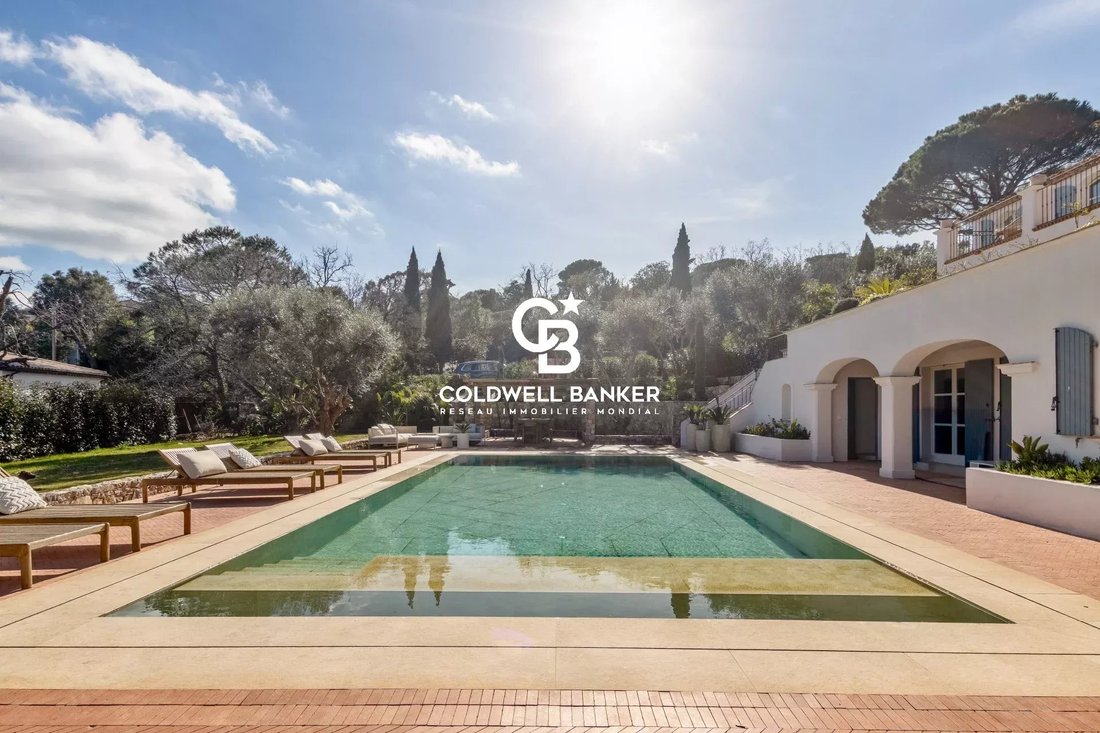 Villa in Grimaud, Provence-Alpes-Côte d'Azur, France 5 - 17976751