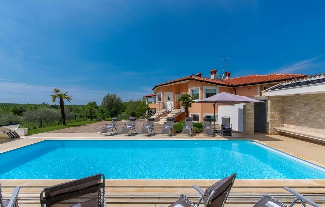 Villa in Umag, Istria County, Croatia 4 - 17980753