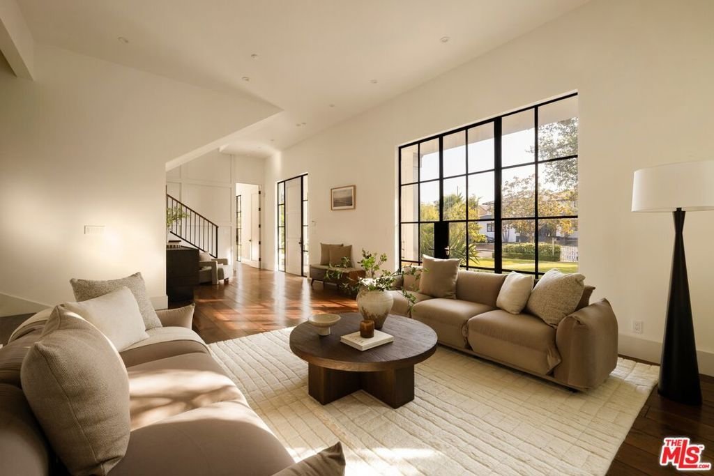 House in Los Angeles, California, United States 3 - 17978930
