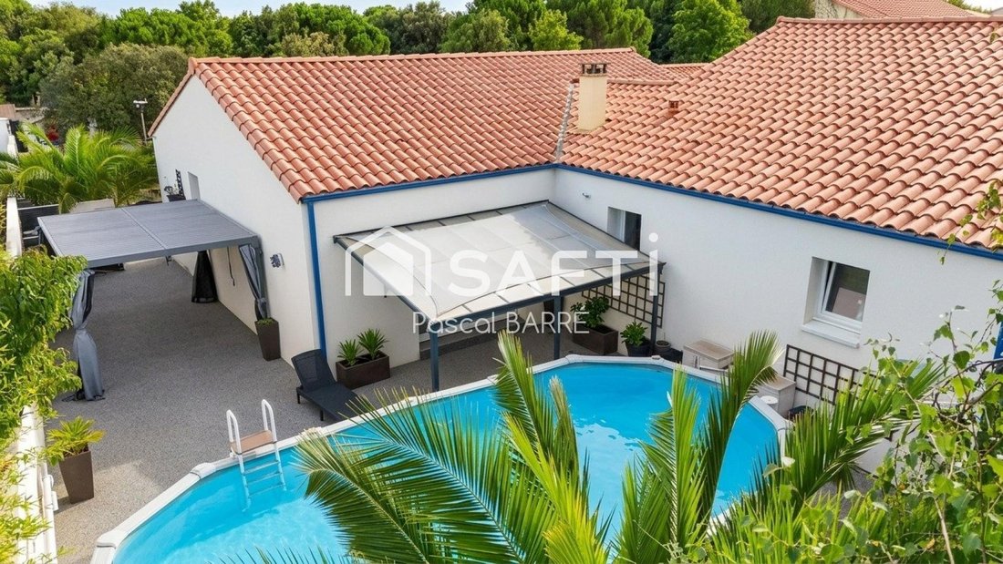 House in L'Ile-d'Olonne, Pays de la Loire, France 1 - 17977865