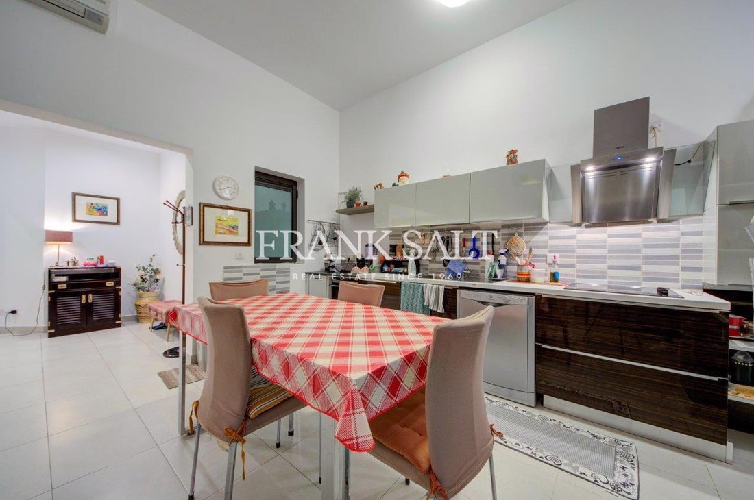 Apartment in Saint Julian's, Malta 2 - 14301556