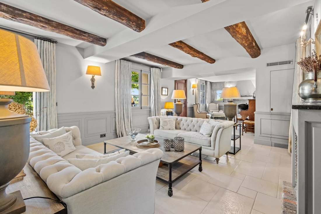 Villa à Antibes, Provence-Alpes-Côte d'Azur, France 5 - 14240453