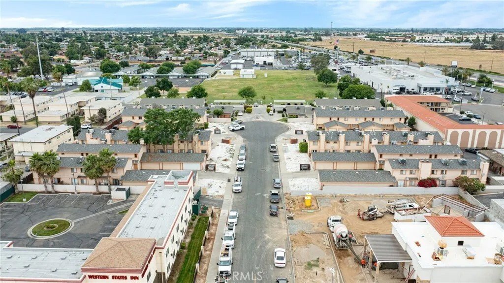 Hanford, California, United States 5 - 17979970