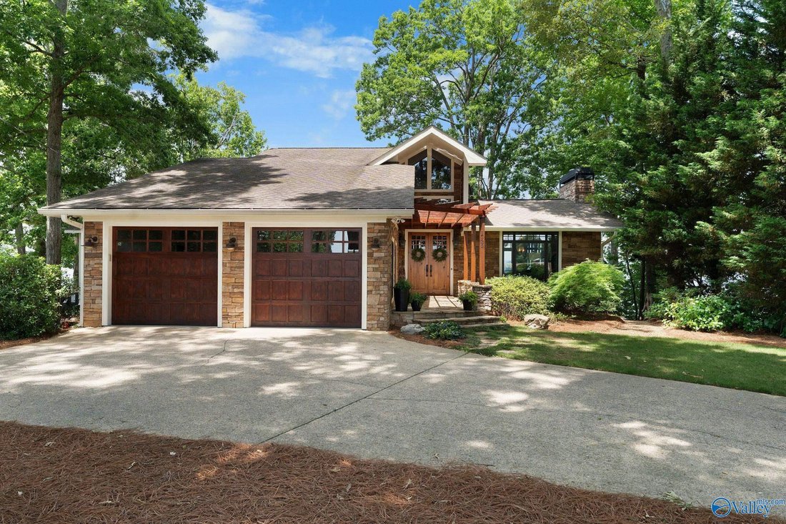 House in Centre, Alabama, United States 1 - 17978480