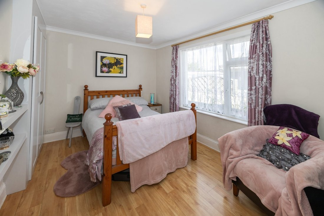 Bungalow in Northern Ireland 5 - 17974921