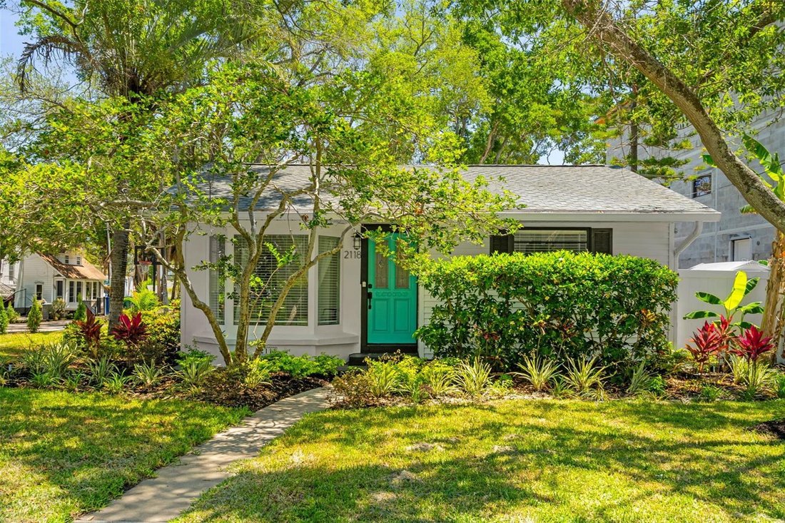 House in Tampa, Florida, United States 1 - 17979486