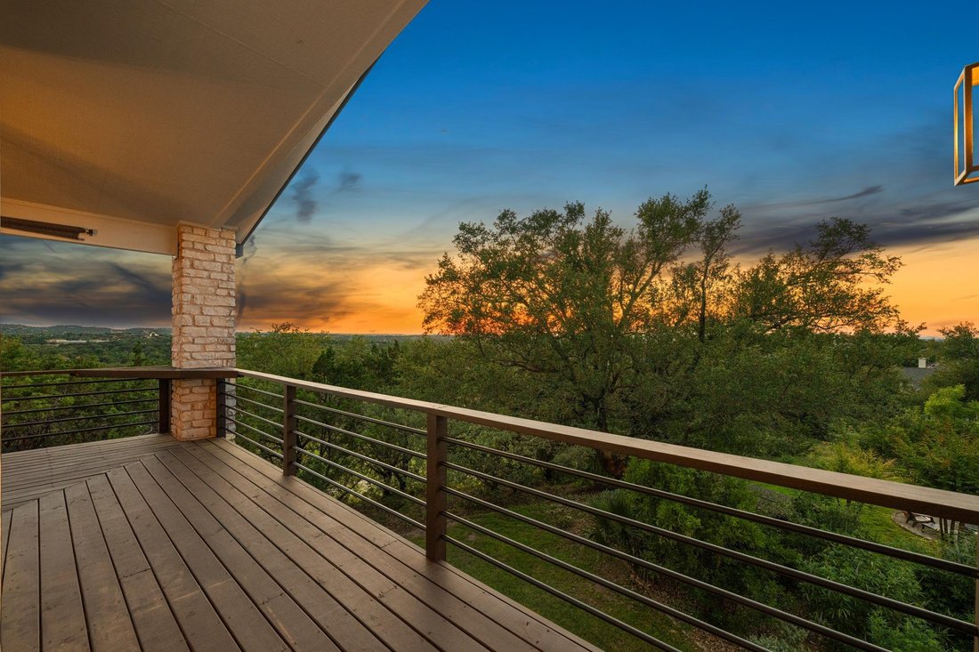 House in The Hills, Texas, United States 1 - 17975238