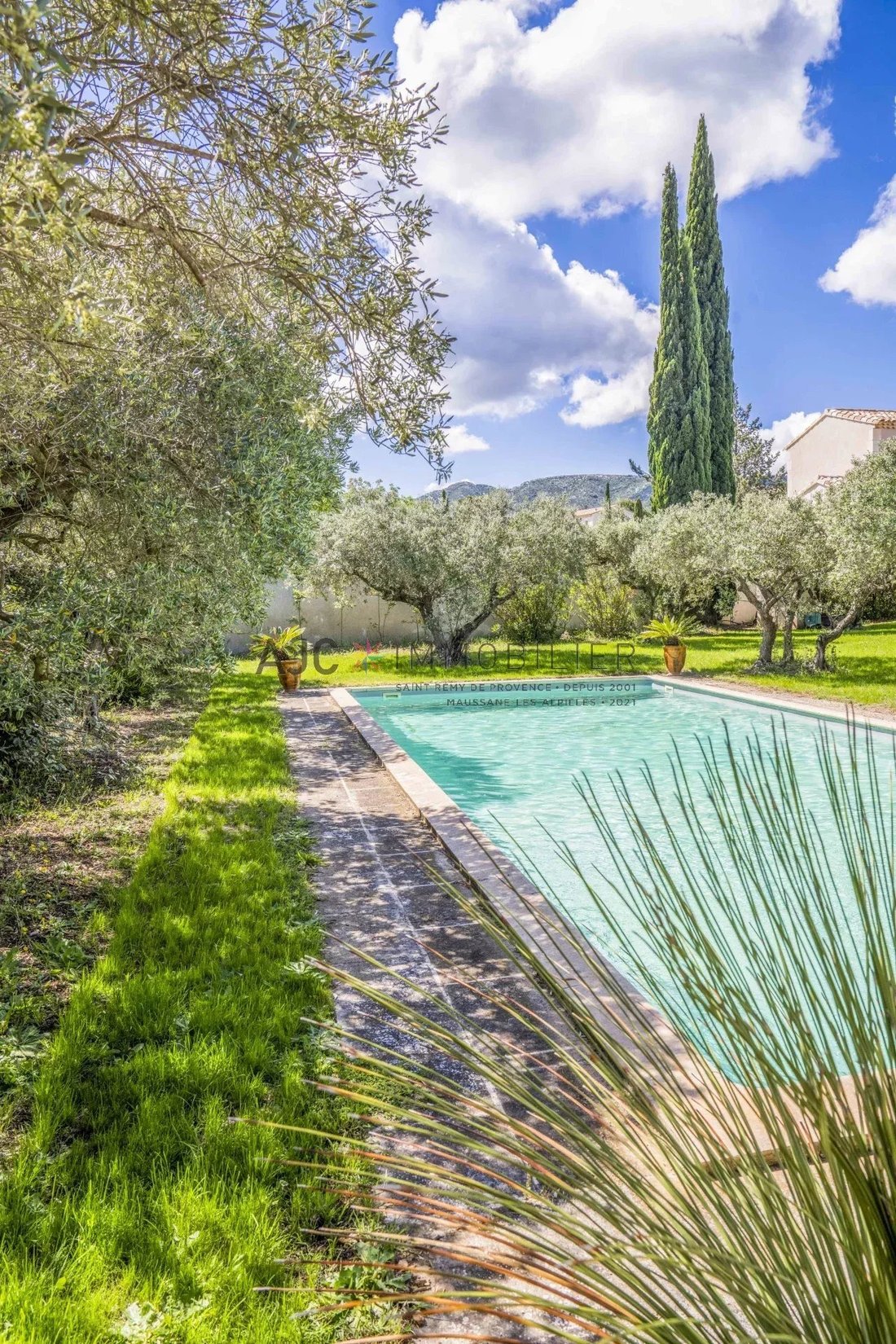House in Eygalières, Provence-Alpes-Côte d'Azur, France 5 - 17976620
