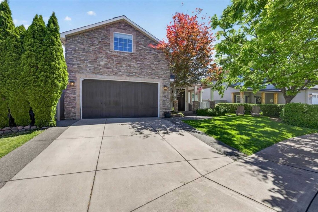 House in Medford, Oregon, United States 3 - 17977734