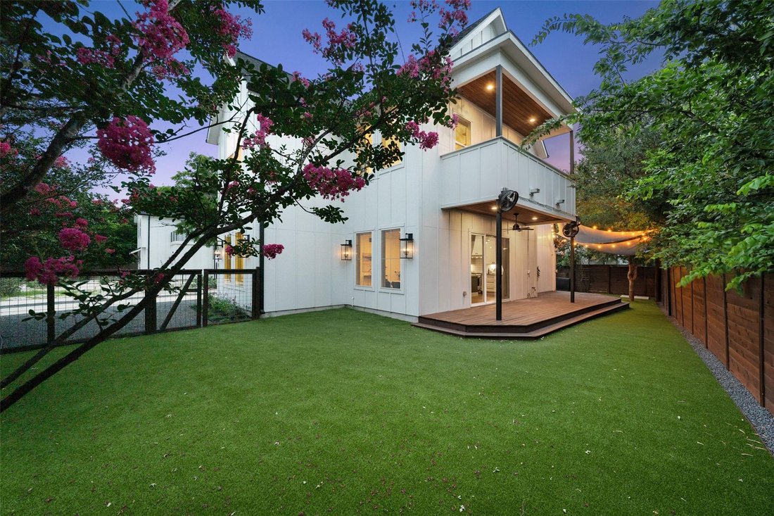 House in Austin, Texas, United States 2 - 17975308