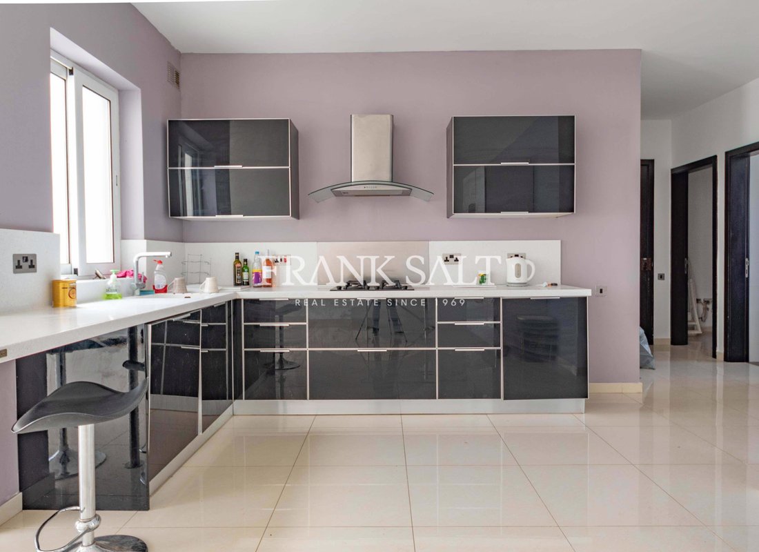 Penthouse in Swieqi, Malta 2 - 13851863