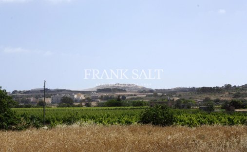 Bungalow en San Pawl il-Baħar, Malta 1